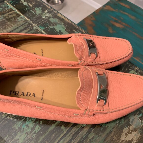Prada Coral Pink Leather Loafers with Silver Hardware – Made in Italy – Size 8 - Picture 5 of 9